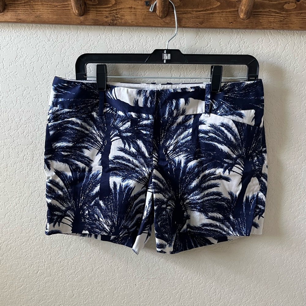 The Limited Women’s Cotton Palm Tree Print Crew Fit Shorts Size 8
